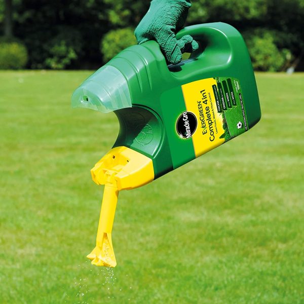 Miracle-Gro Evergreen Complete Spreader 100m2 - Image 2